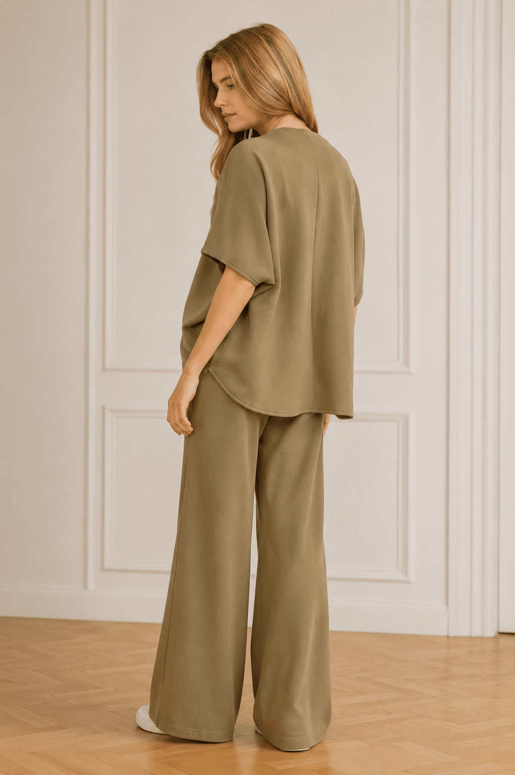 Jetsetter Luxe: 2 - Piece Relaxed Loungewear Travel Set - Bella Blossom Boutique