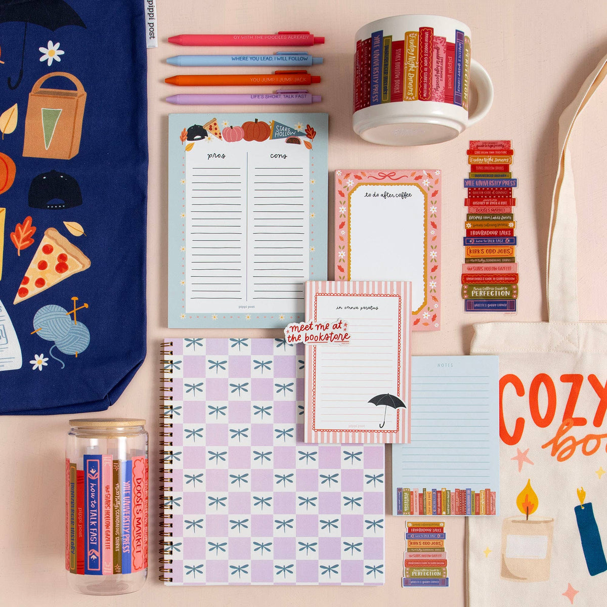 Stars Hollow Bookshelf Notepad - Bella Blossom Boutique