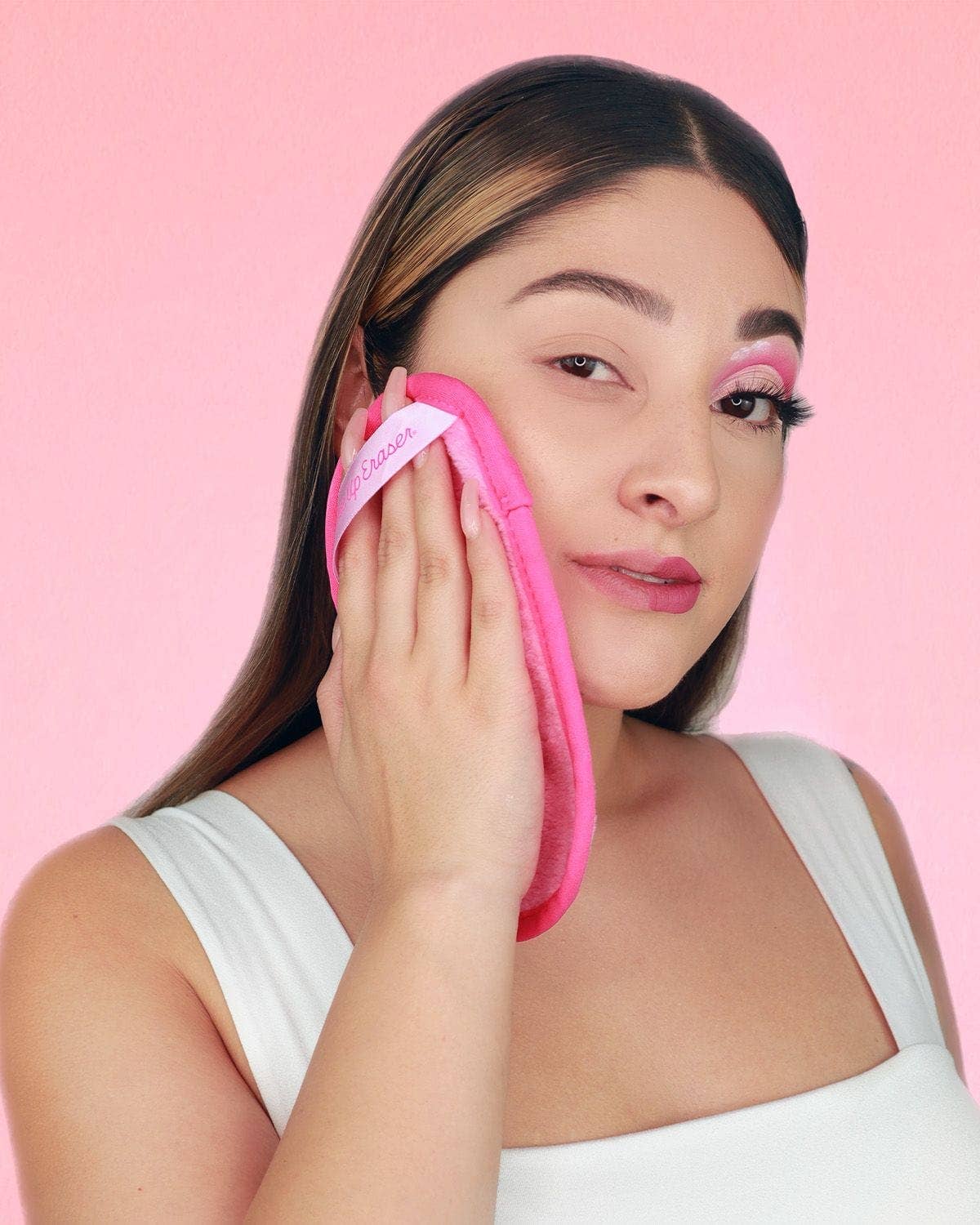 The Original MakeUp Eraser Mini PRO - Reusable Pink Makeup Remover - Bella Blossom Boutique