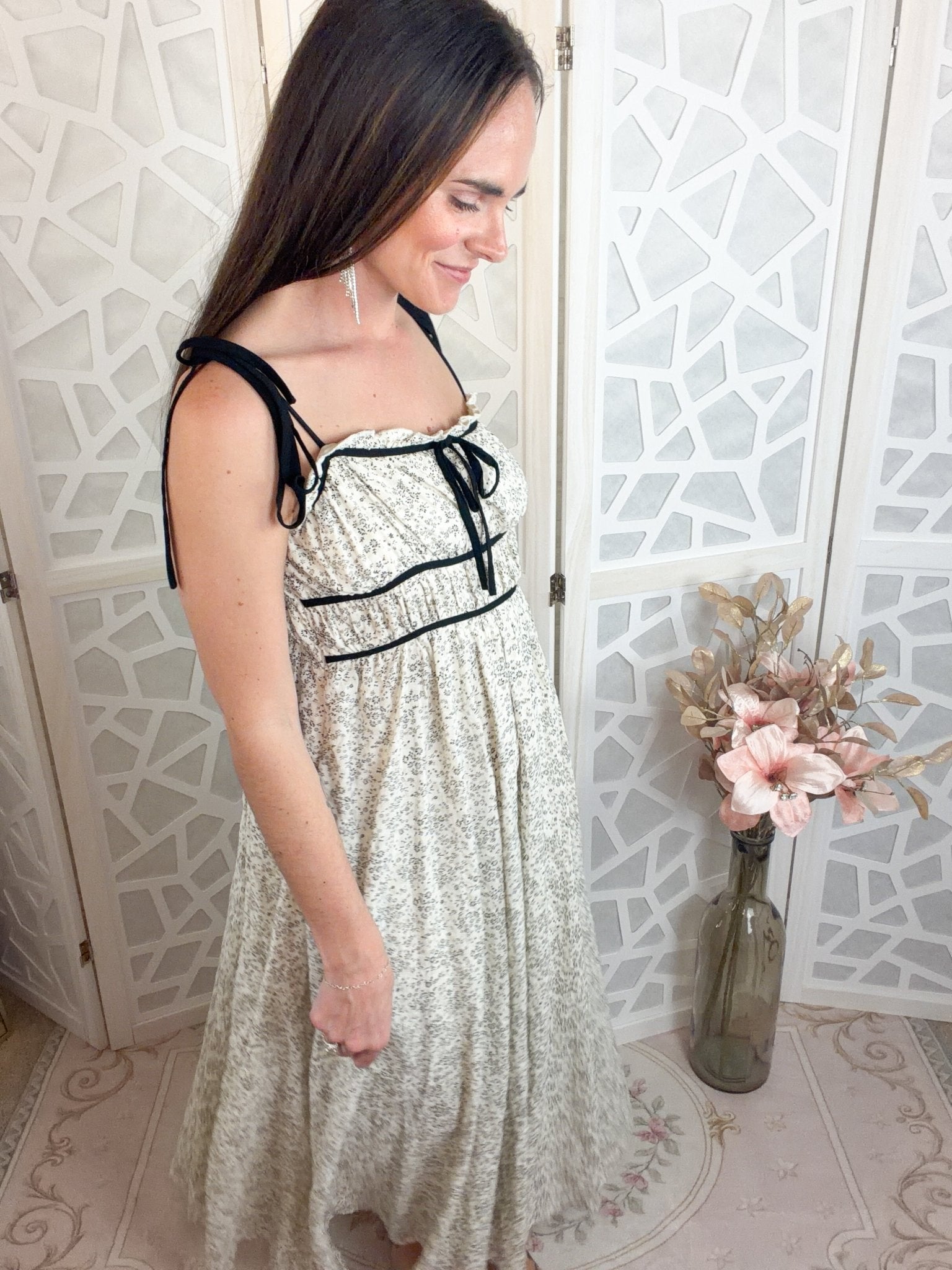 Aria Floral Contrast Trim Maxi Dress - Bella Blossom Boutique