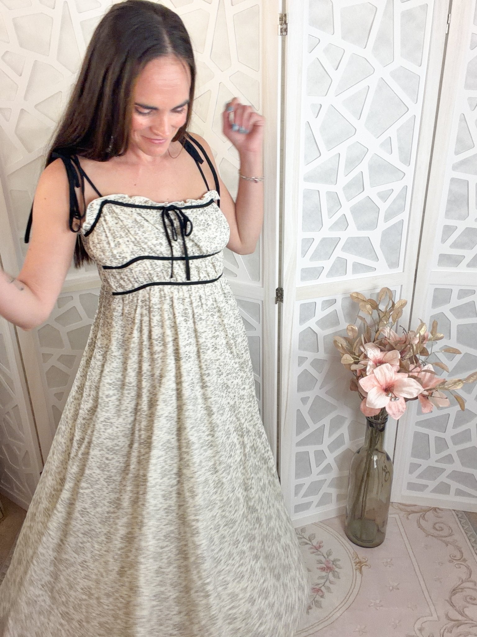 Aria Floral Contrast Trim Maxi Dress - Bella Blossom Boutique