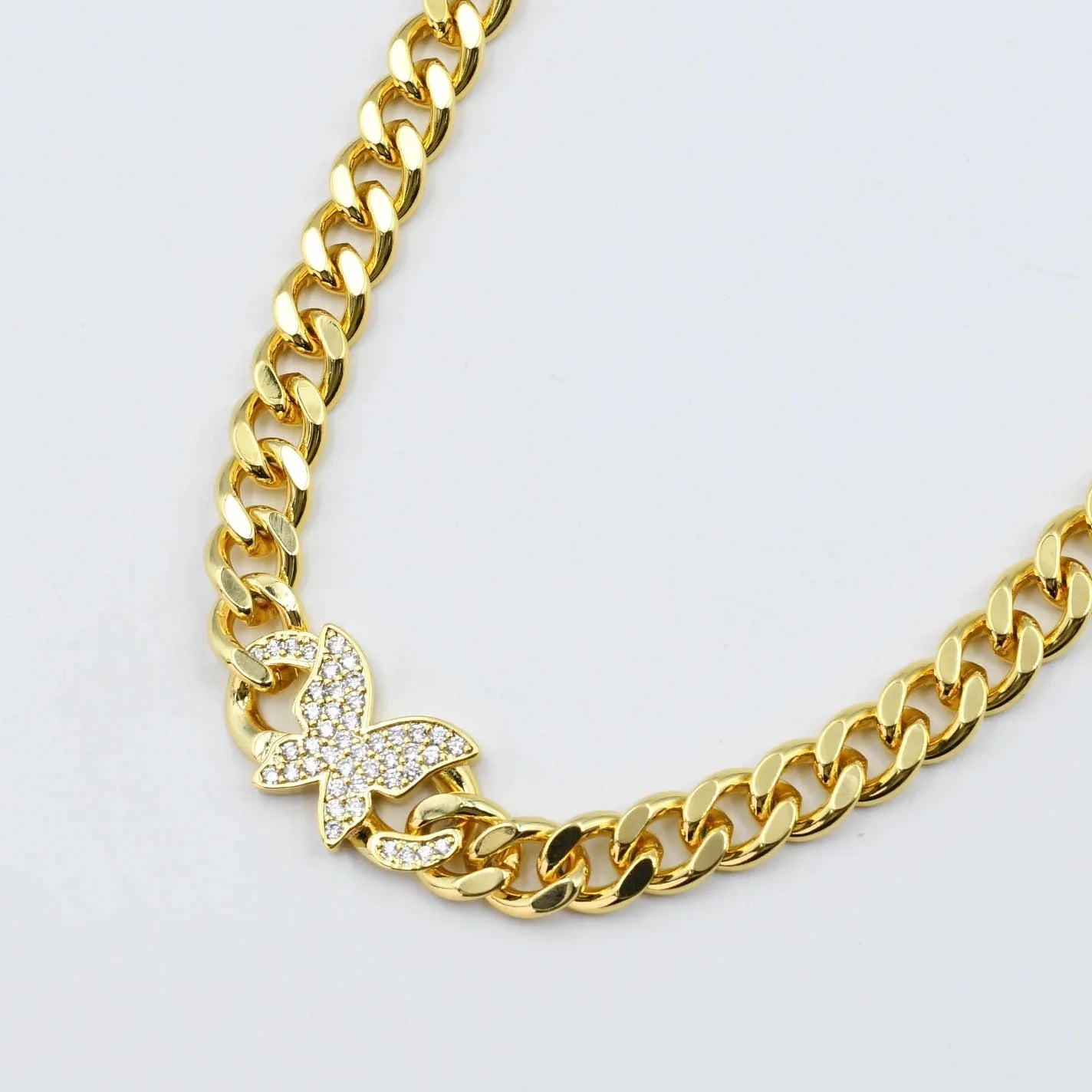 Butterfly Bliss: Gold Curb Link Pendant Necklace - Bella Blossom Boutique