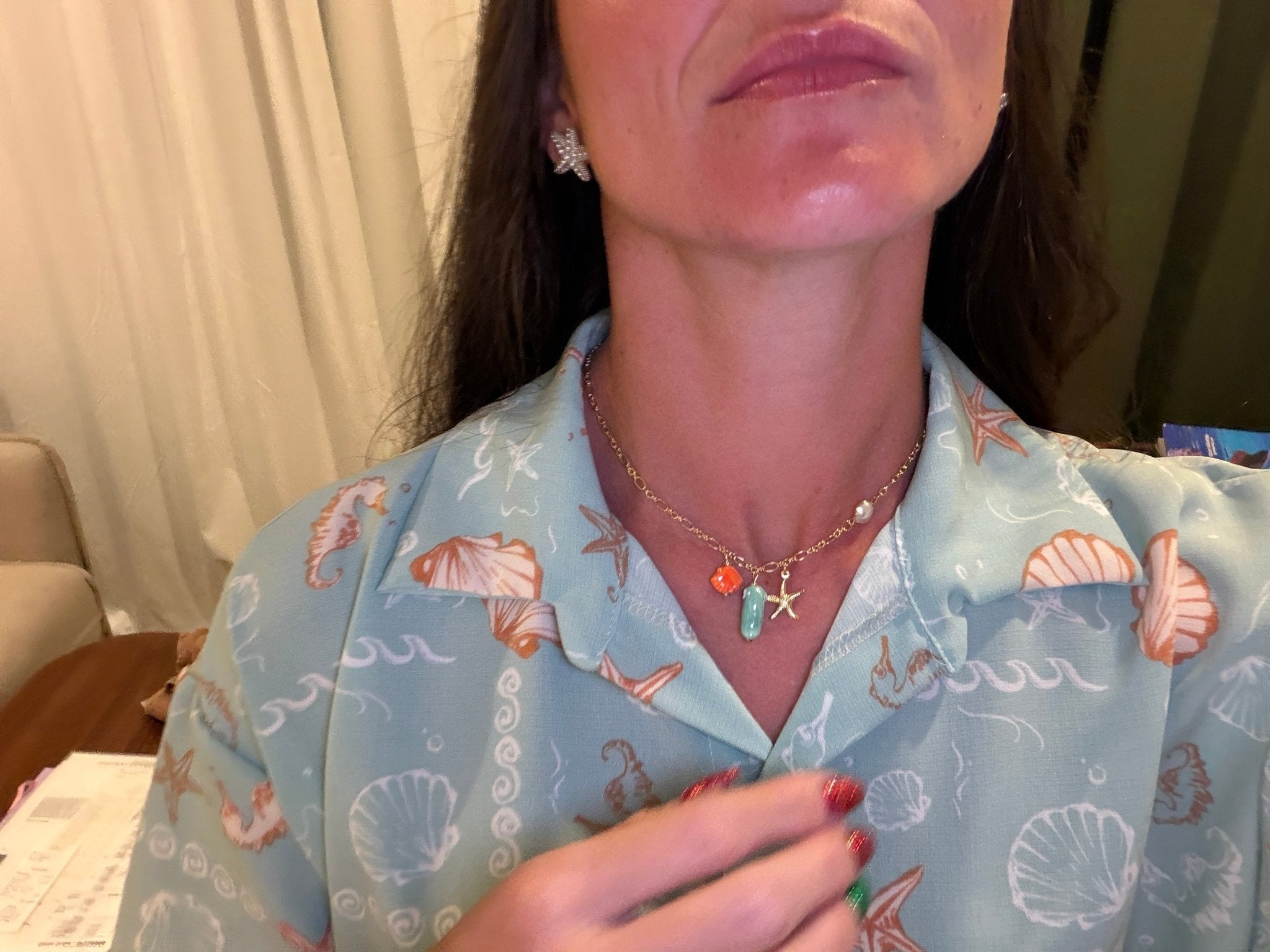 Coastal Charm Sea Life Necklace – Gold Starfish & Ocean Jewel Pendant - Bella Blossom Boutique