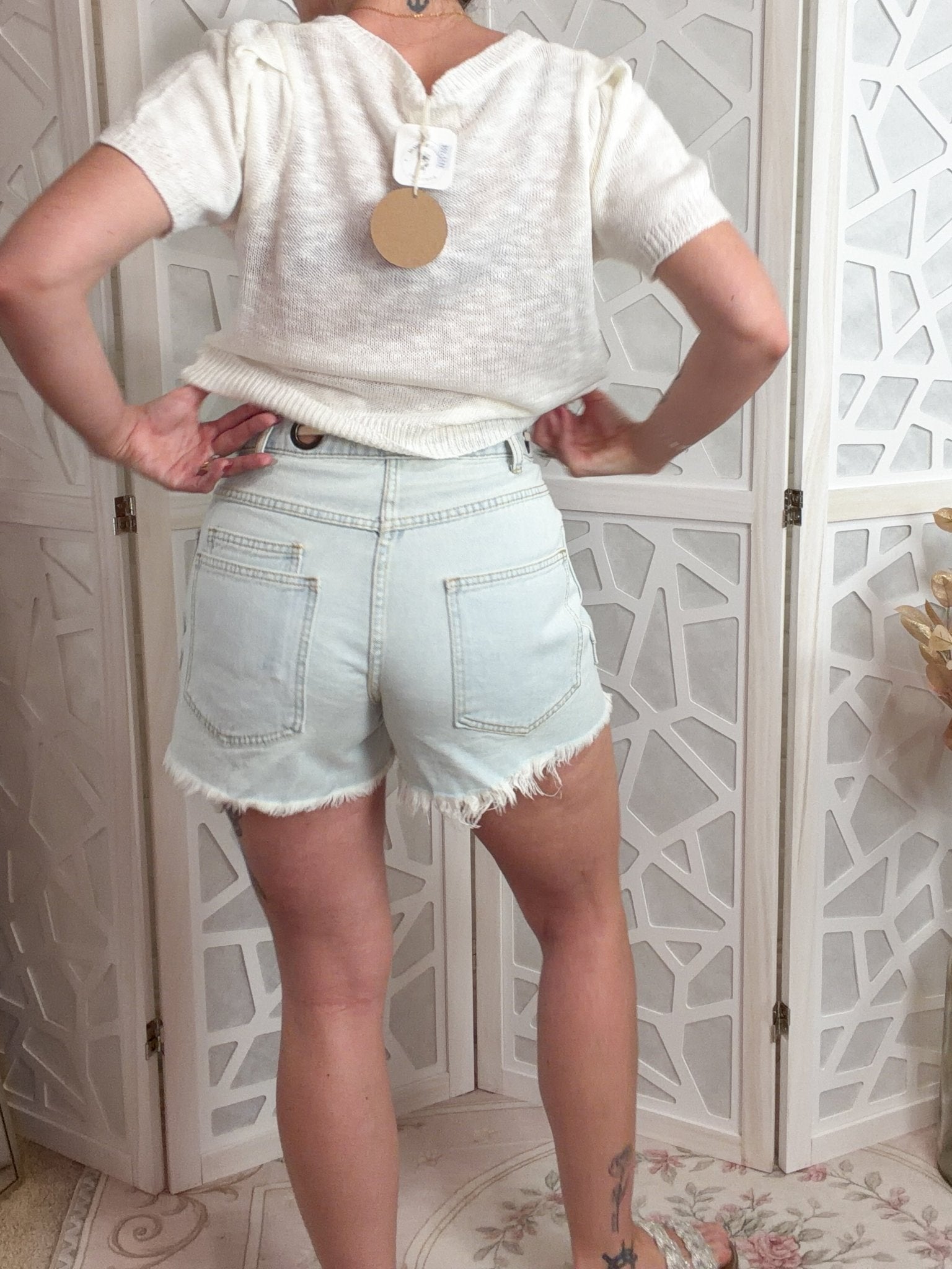 Salt Wash Grommet Tie-Waist Denim Shorts - Bella Blossom Boutique