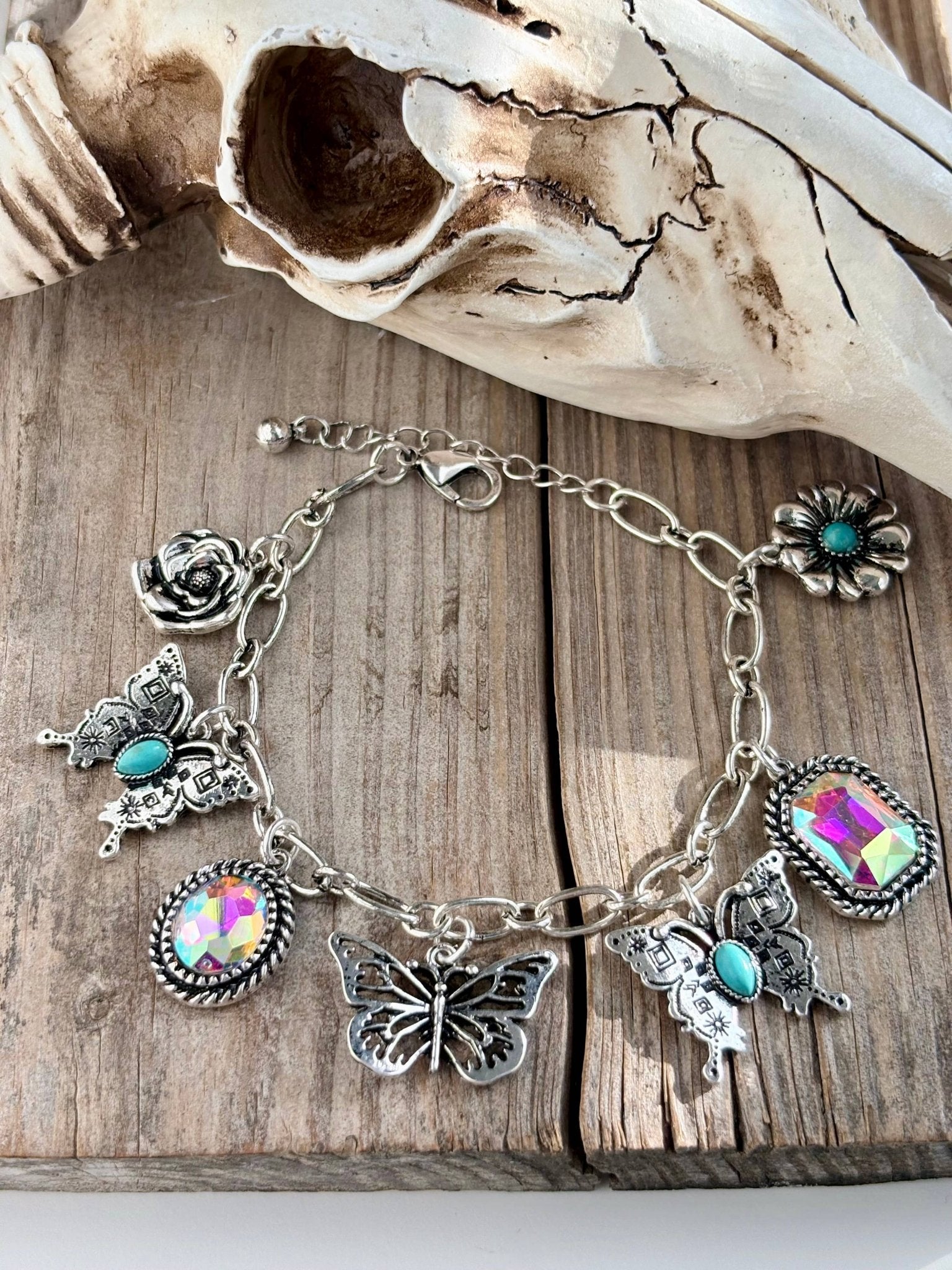 Western Charm Bracelet-Turquoise & Rhinestone - Bella Blossom Boutique