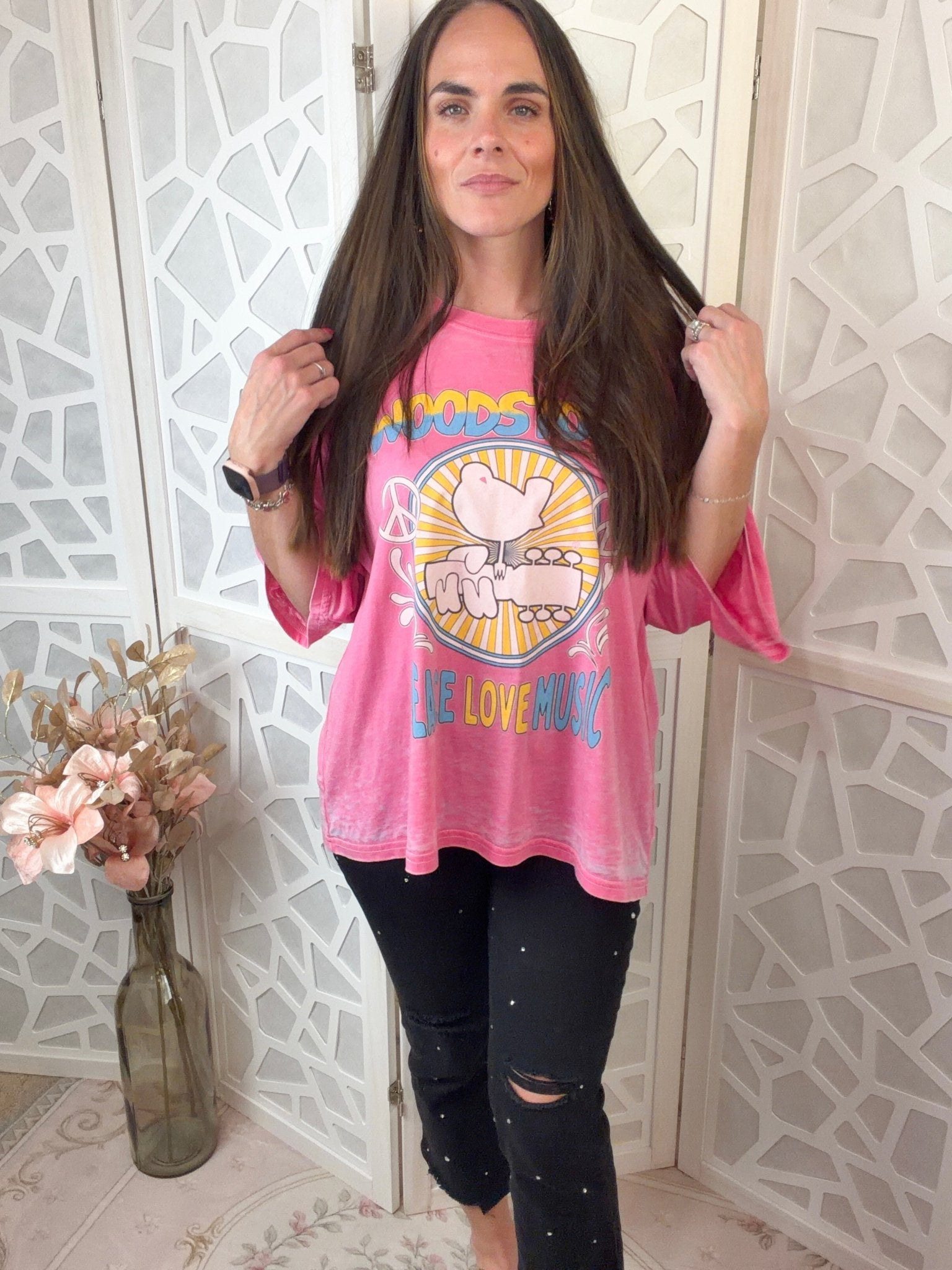 Woodstock Vintage Oversized Graphic Tee – Retro Peace & Music T-Shirt - Bella Blossom Boutique